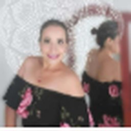 Mirella Días
